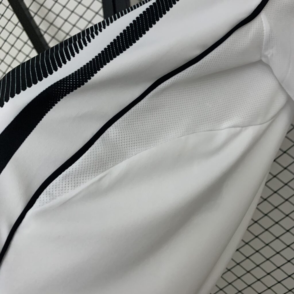 Juventus 25/26 Home Shirt