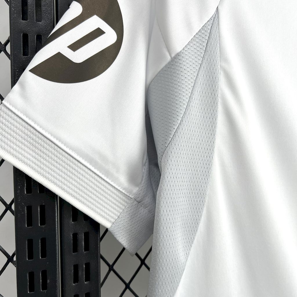 Real Madrid 25/26 Home Shirt